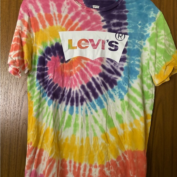 Levi Tie Dye Tshirt - Picture 2 of 3